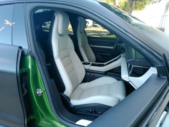 Used 2020 Porsche Taycan 4S AWD/4WD image 24