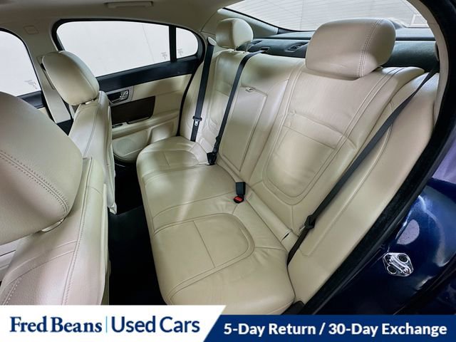 Used 2014 Jaguar XF 3.0 image 26