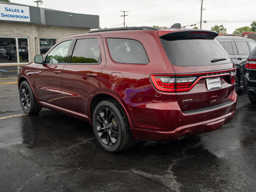 Used 2025 Dodge Durango R/T AWD/4WD image 7