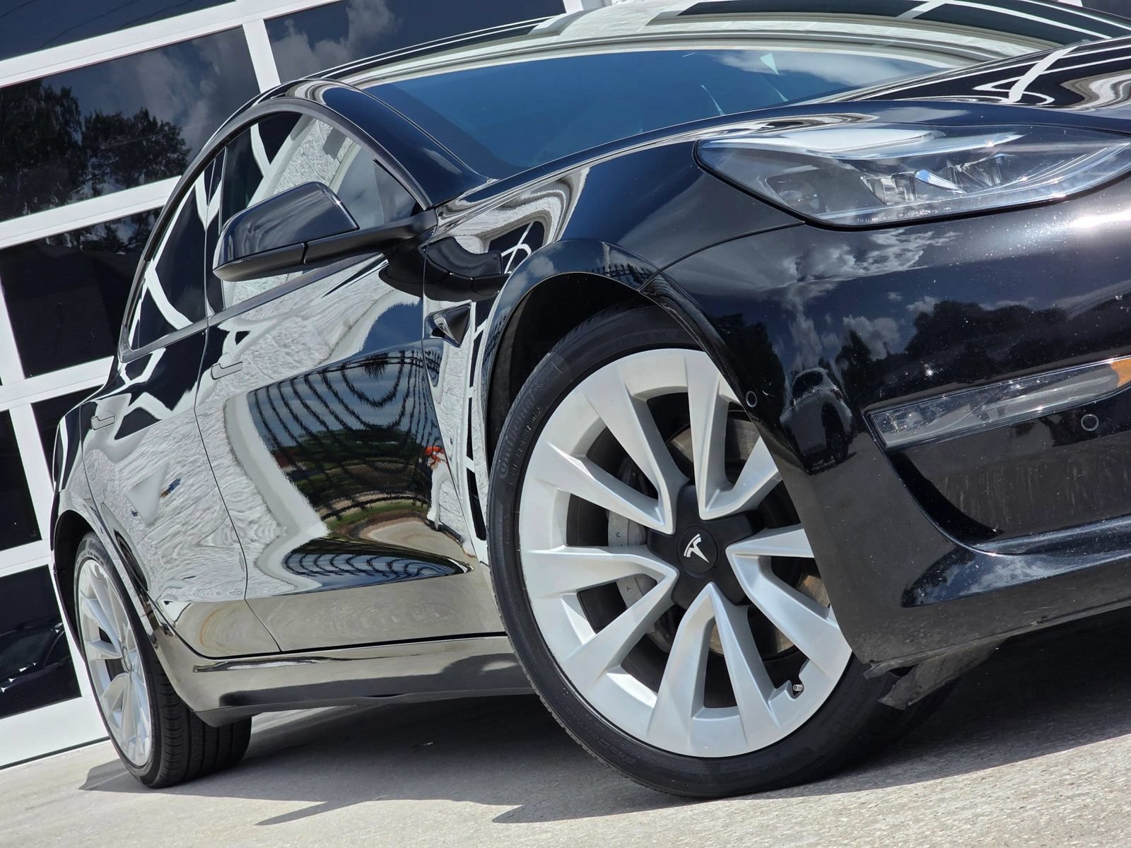 Used 2022 Tesla Model 3 Long Range AWD/4WD image 12