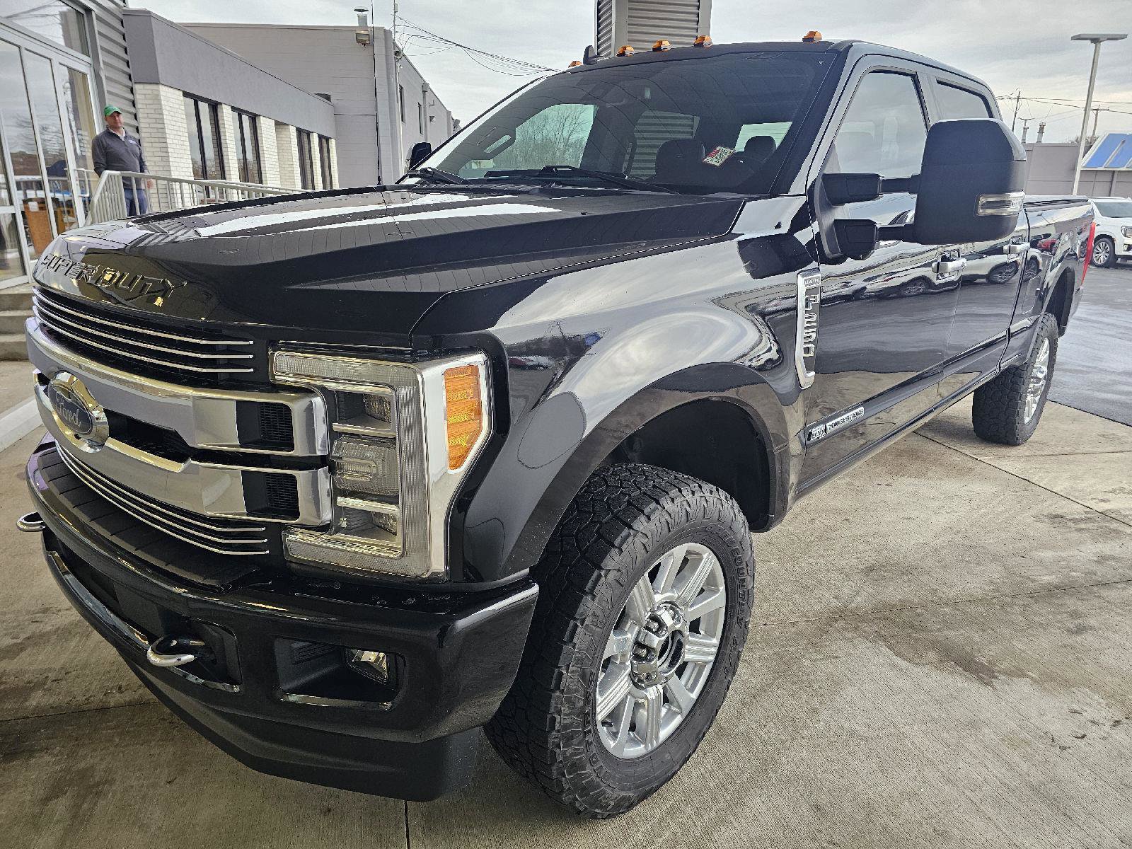 Used 2019 Ford F250 Limited image 1