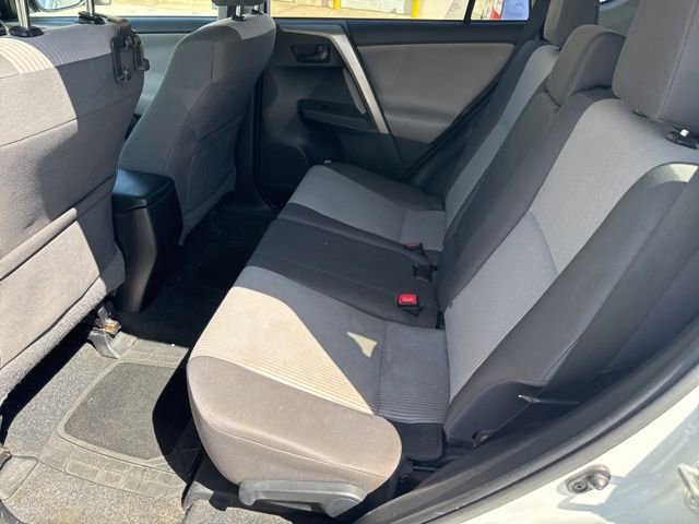 Used 2014 Toyota RAV4 LE AWD/4WD image 14