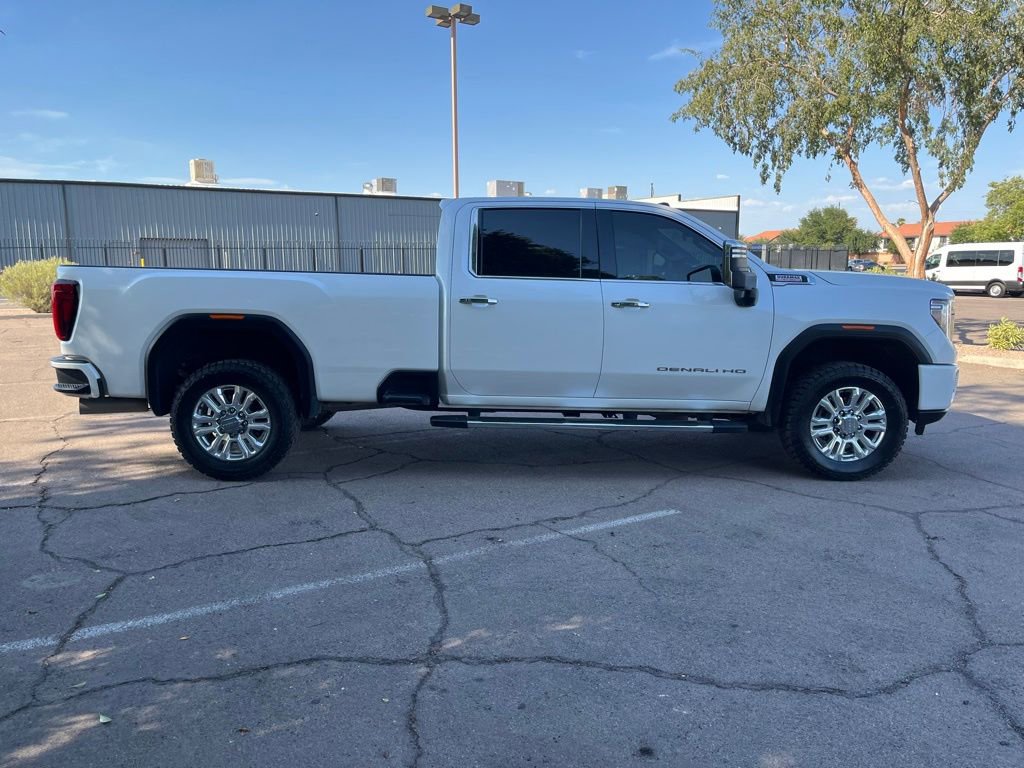 Used 2023 GMC Sierra 3500 Denali image 10