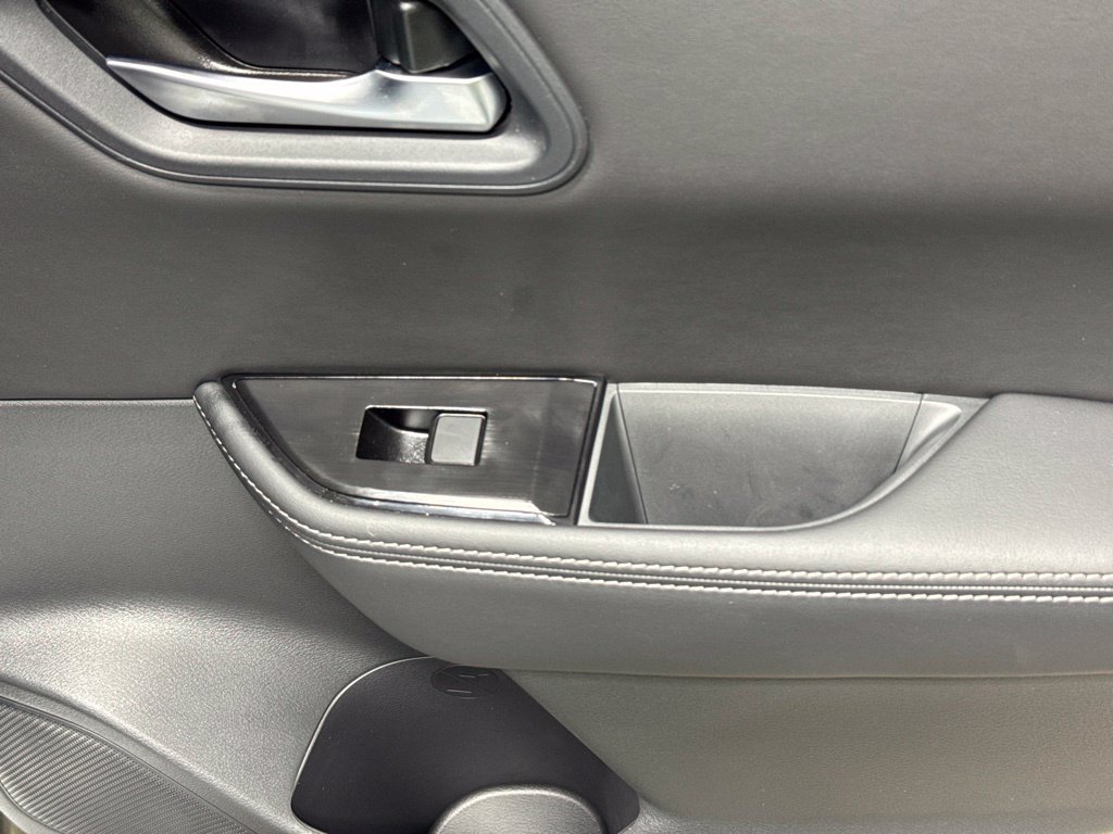 New 2026 Nissan Rogue SV AWD/4WD image 26