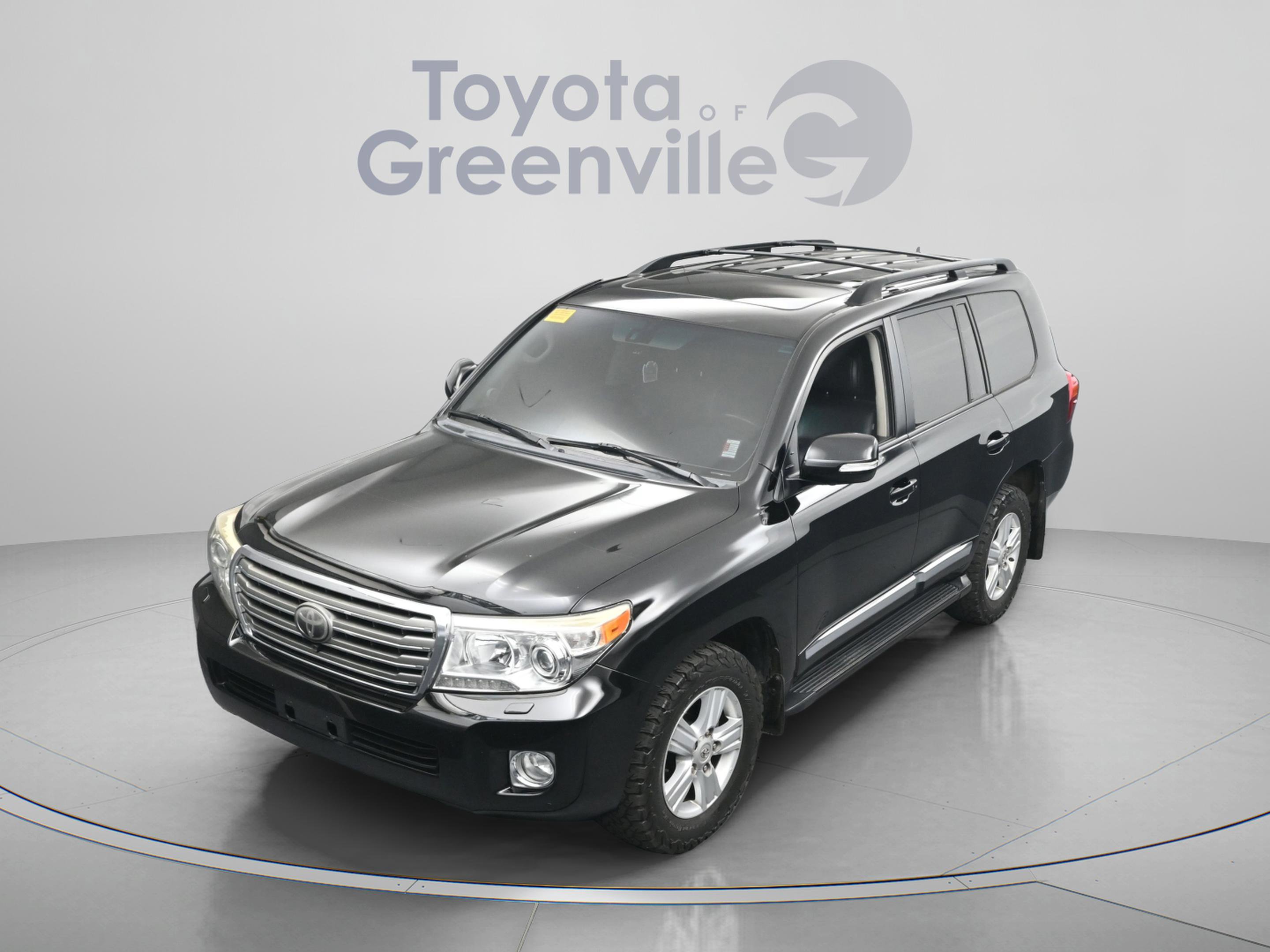 Used 2014 Toyota Land Cruiser AWD/4WD image 25