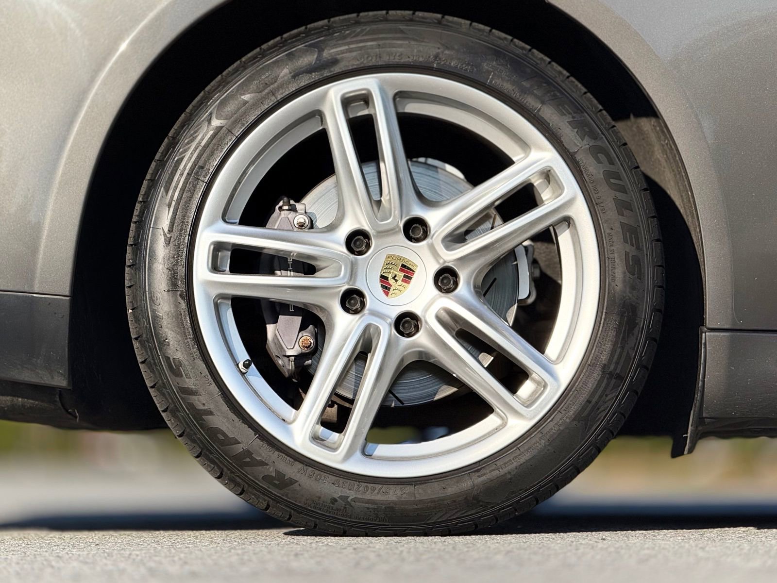 Used 2015 Porsche Panamera 4 image 20