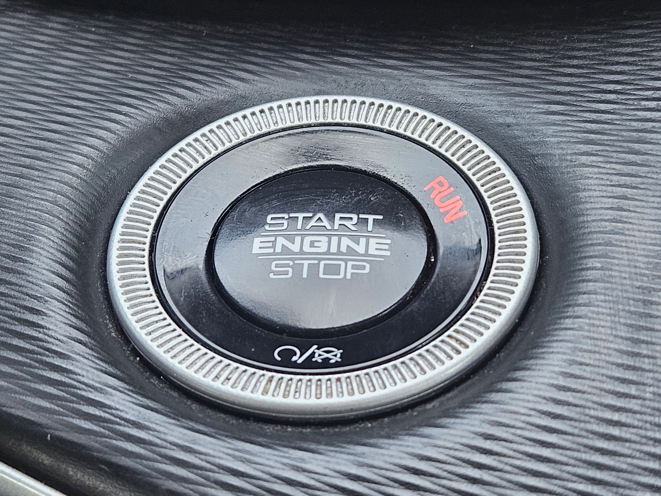 Used 2025 Jeep Grand Cherokee Altitude image 22