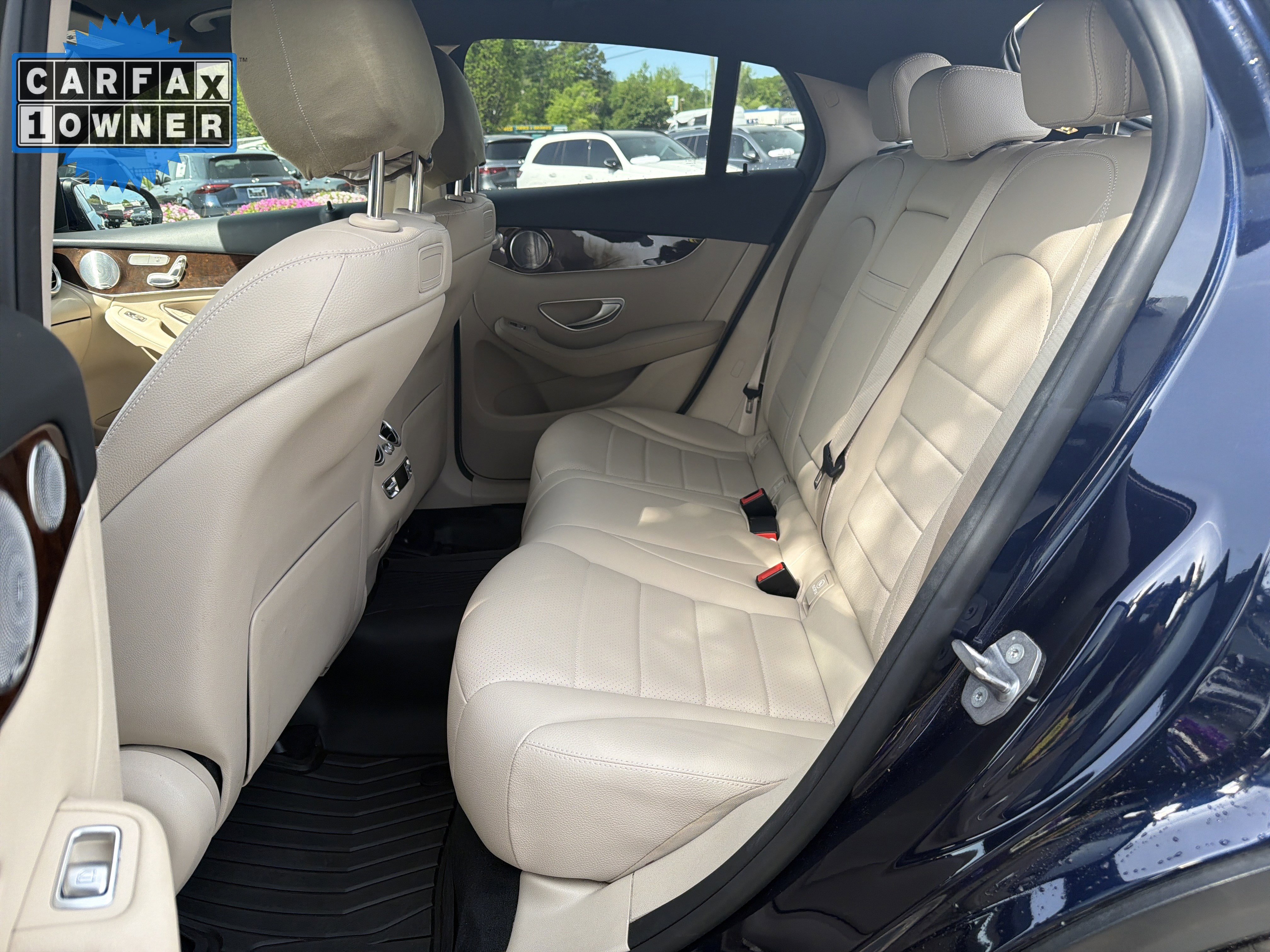 Used 2019 Mercedes-Benz GLC 300 4MATIC Coupe image 33