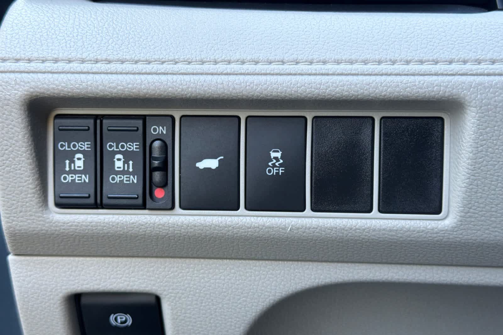 Used 2025 Honda Odyssey EX-L image 30