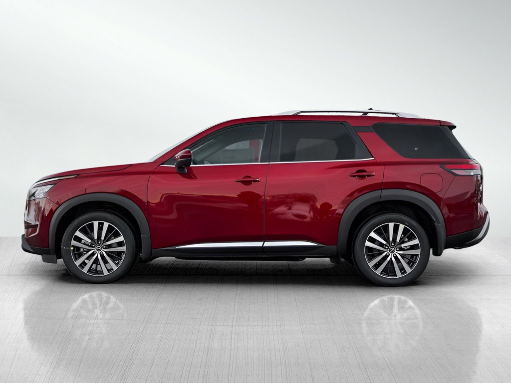 New 2025 Nissan Pathfinder Platinum image 4