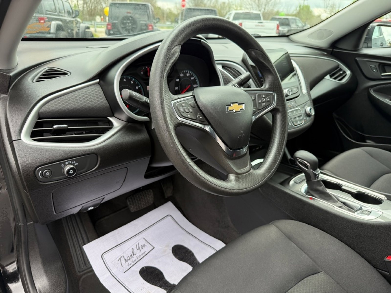 Used 2024 Chevrolet Malibu LT FWD image 17