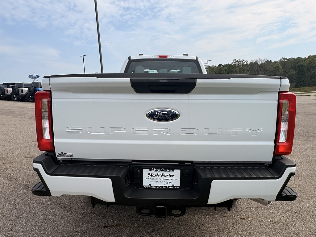 New 2026 Ford F350 XL w/ STX Appearance Package AWD/4WD image 4