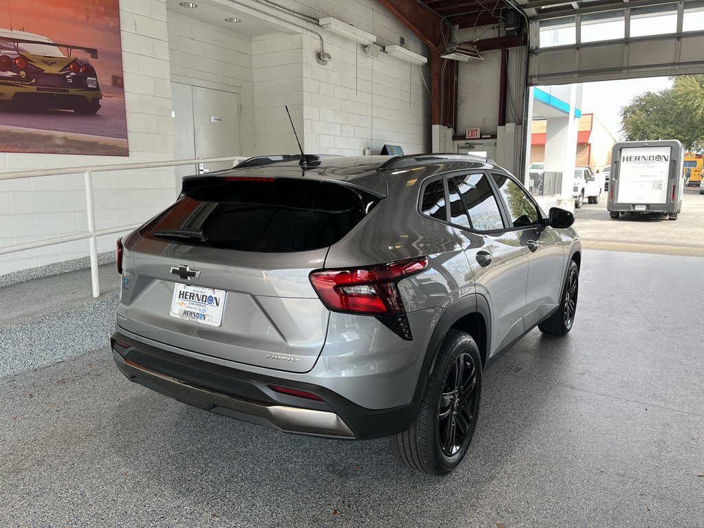 New 2026 Chevrolet Trax ACTIV FWD image 10