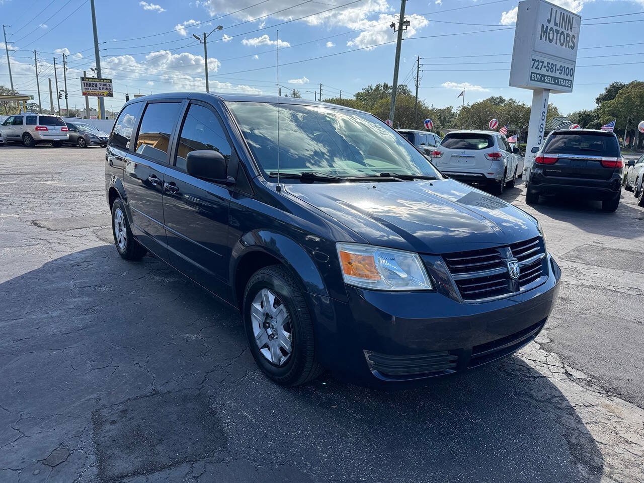 Used 2009 Dodge Grand Caravan SE w/ Climate Group FWD image 2