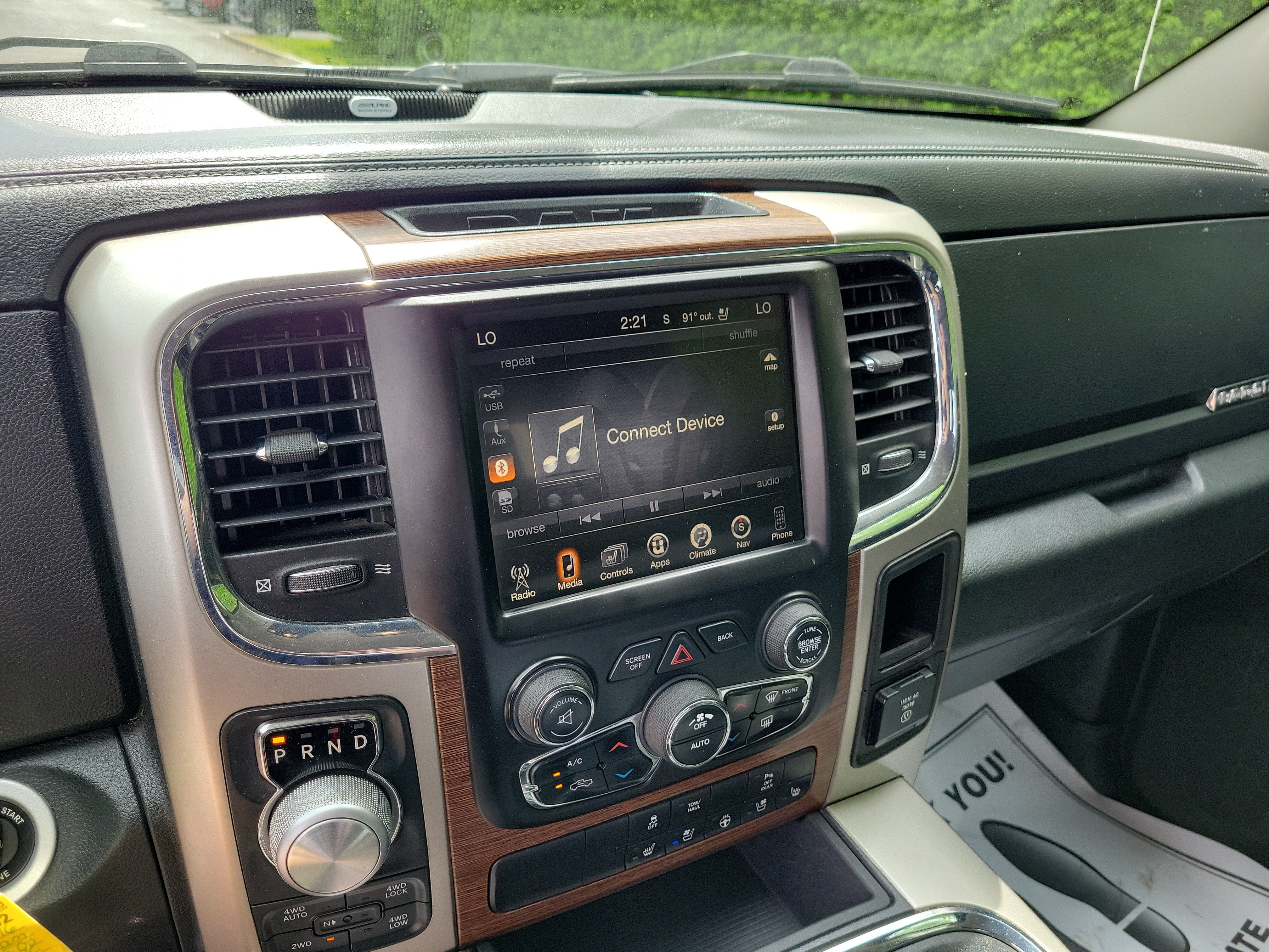 Used 2016 RAM 1500 Laramie AWD/4WD image 27