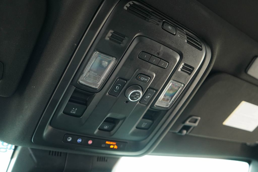 Used 2023 Cadillac Escalade Sport AWD/4WD image 12