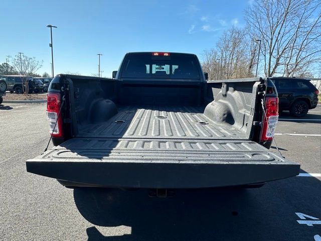 Used 2024 RAM 3500 Tradesman w/ Chrome Appearance Group image 16