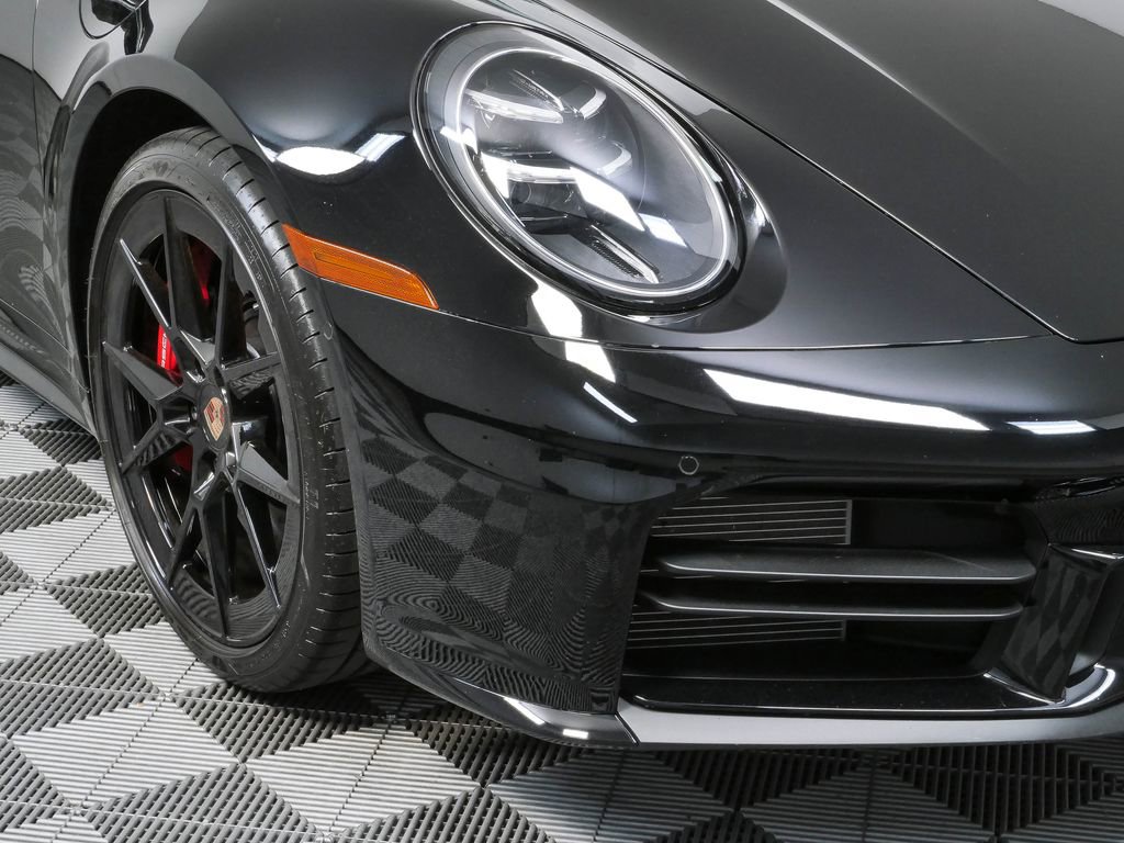Used 2025 Porsche 911 Carrera S RWD image 25