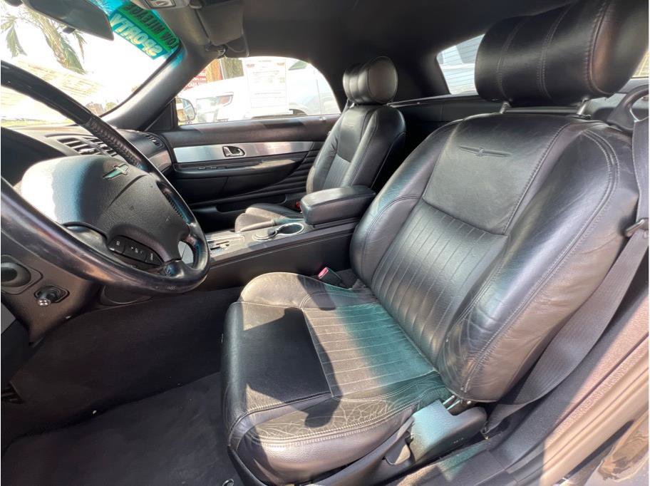 Used 2004 Ford Thunderbird RWD image 9