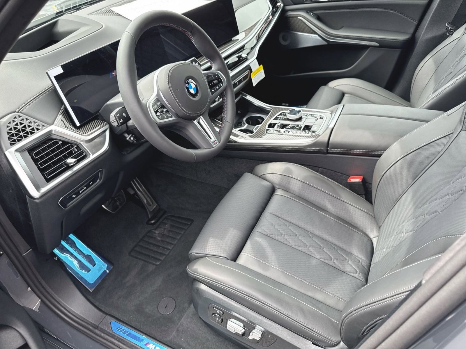 New 2026 BMW X7 M60i image 10