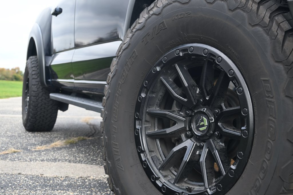 Used 2023 Ford F150 Raptor AWD/4WD image 3