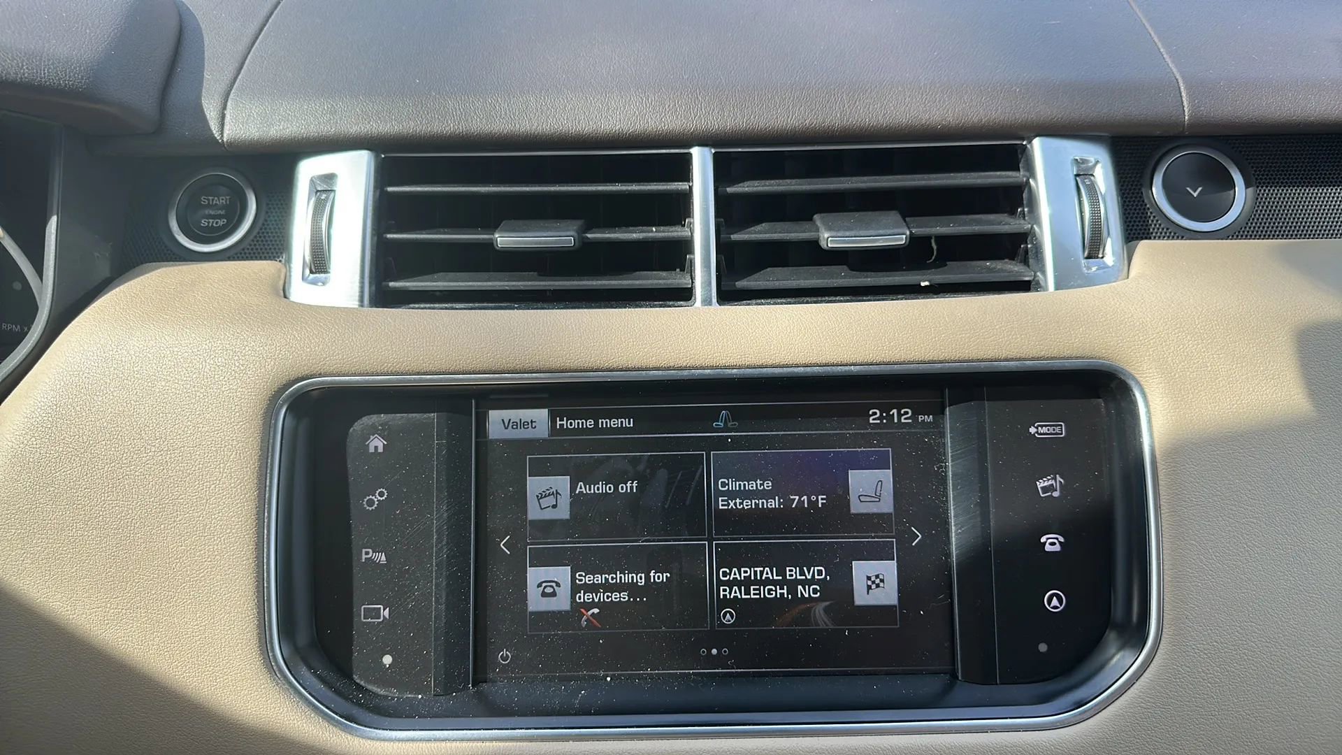 Used 2016 Land Rover Range Rover Sport HSE image 40