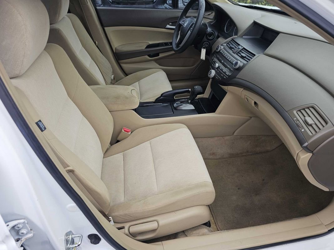 Used 2009 Honda Accord LX-P image 20