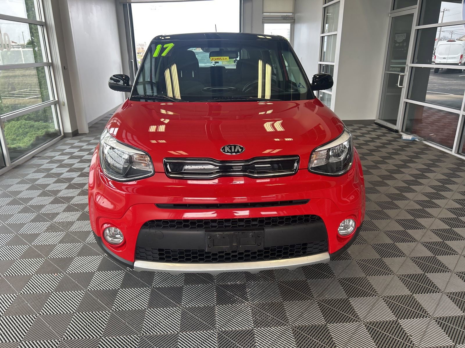 Used 2017 Kia Soul + w/ Designer's Package image 2