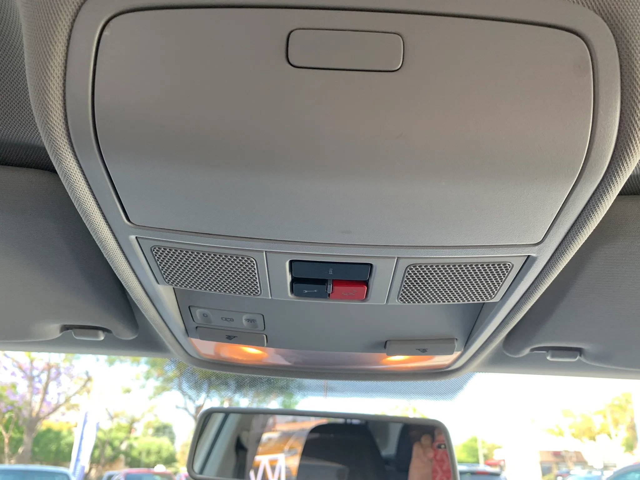 Used 2015 Volkswagen Tiguan S image 20