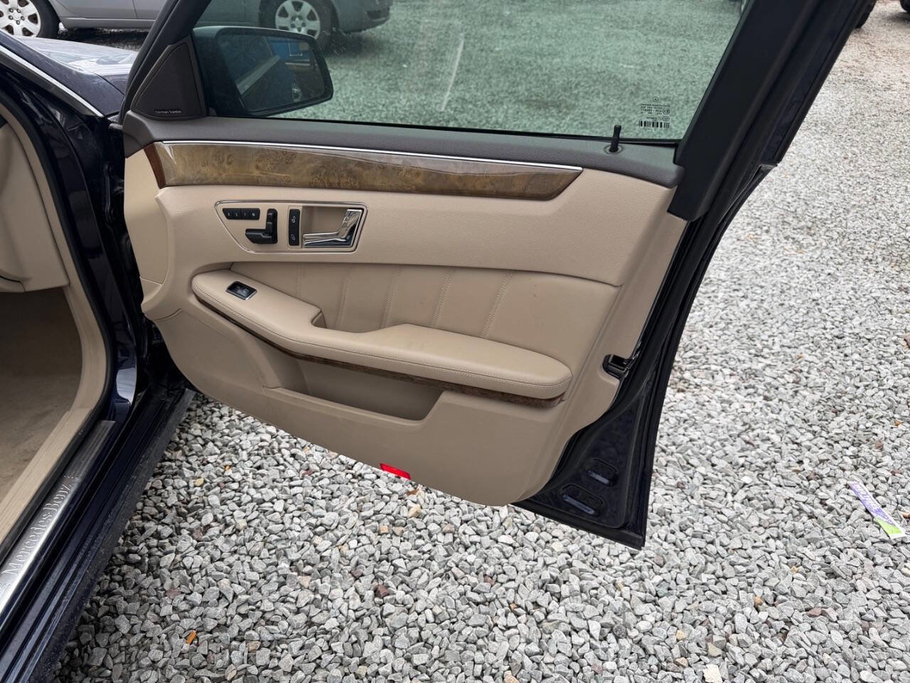 Used 2011 Mercedes-Benz E 350 4MATIC Sedan image 14