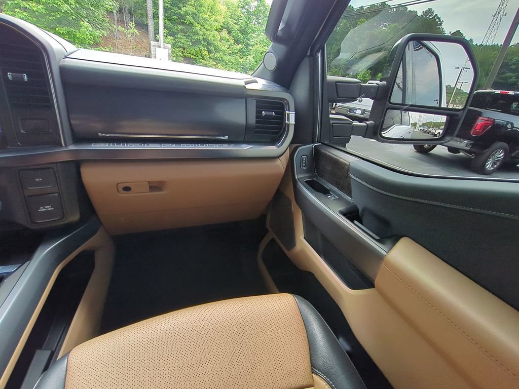 Used 2026 Ford F350 Lariat w/ Chrome Package AWD/4WD image 17