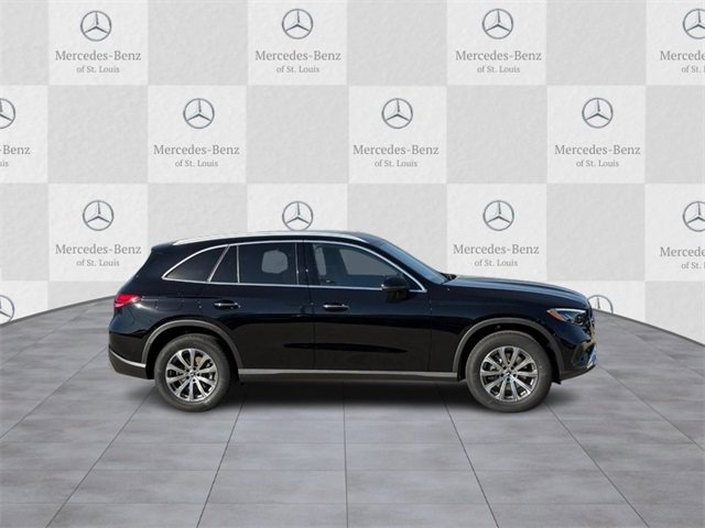 New 2026 Mercedes-Benz GLC 300 4MATIC image 2