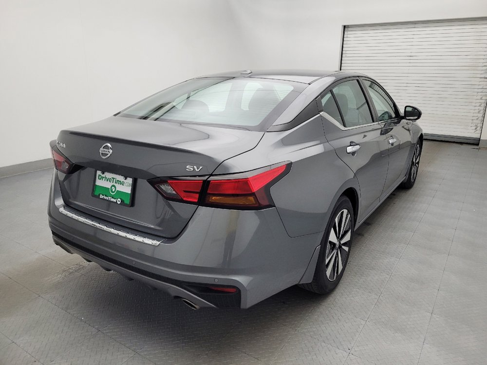 Used 2021 Nissan Altima 2.5 SV w/ SV Premium Package image 9