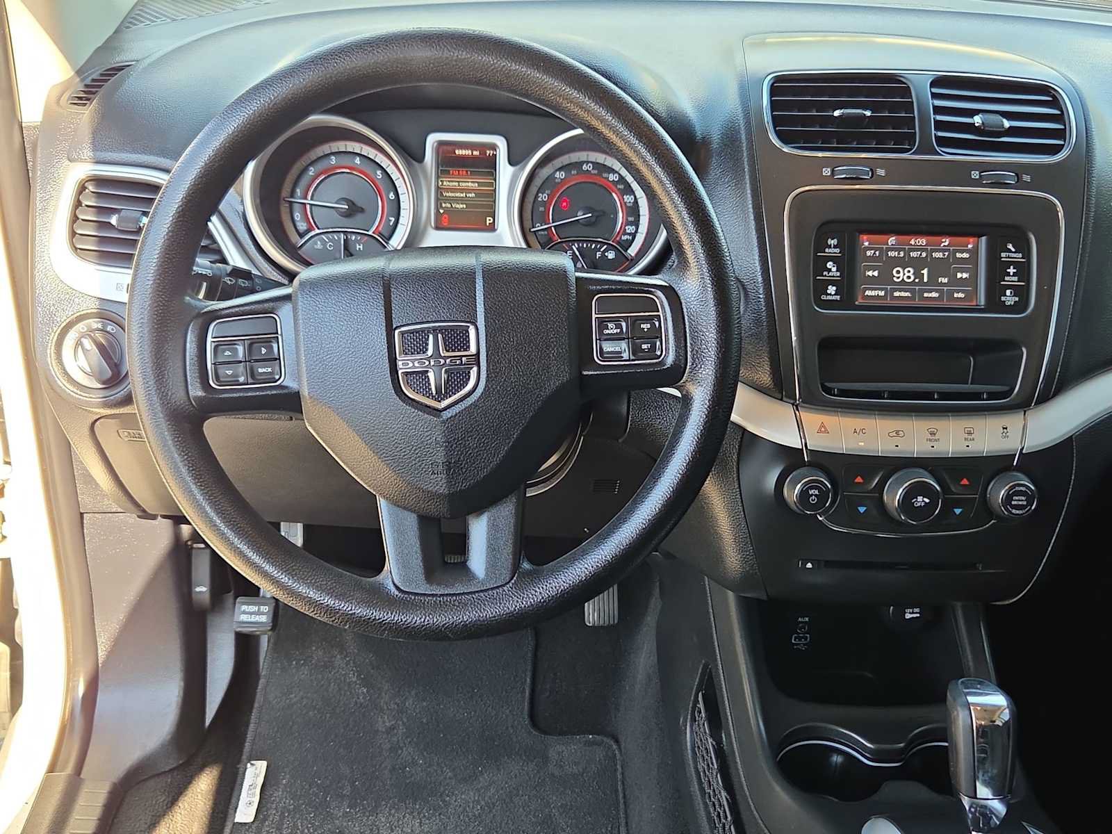 Used 2019 Dodge Journey SE FWD image 14