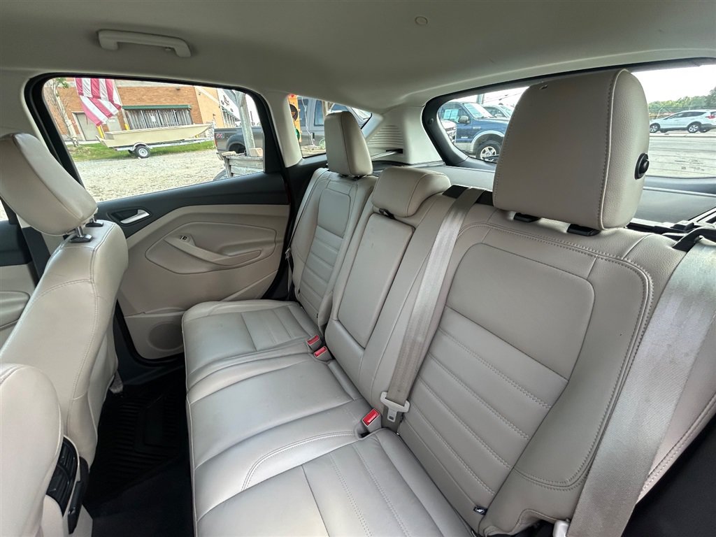 Used 2018 Ford C-MAX SE w/ Equipment Group 202A FWD image 14
