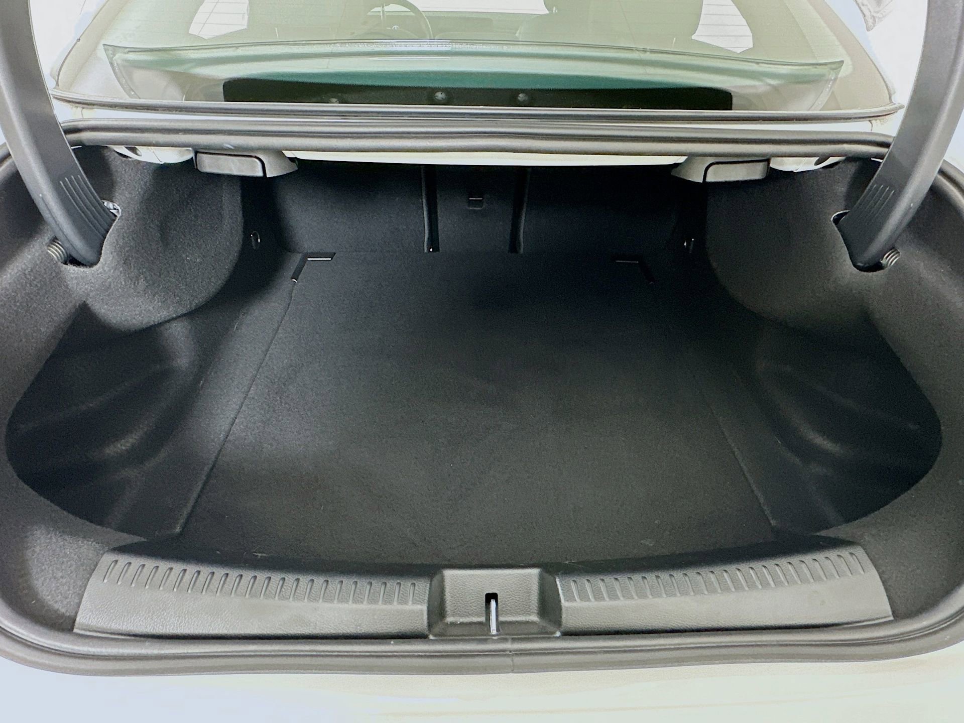 Certified 2025 Mercedes-Benz CLA 250 image 26