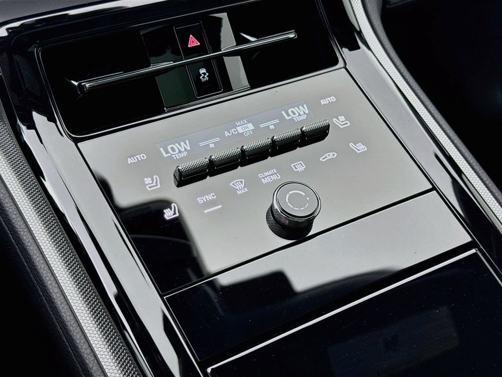 New 2026 Porsche Panamera 4 AWD/4WD image 21