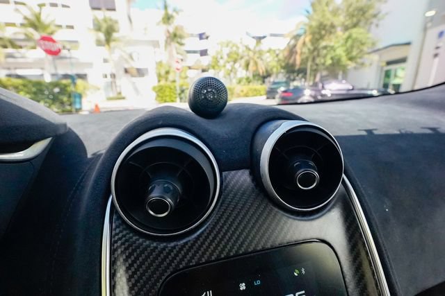 Used 2019 McLaren 600LT RWD image 81