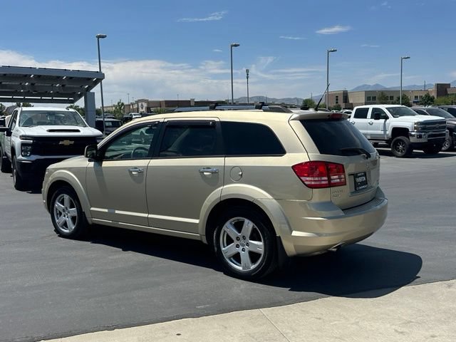 Used 2010 Dodge Journey R/T w/ Flexible Seating Group AWD/4WD image 3