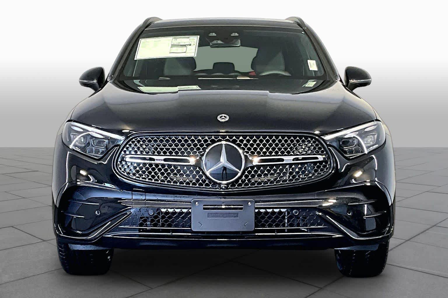 New 2026 Mercedes-Benz GLC 300 4MATIC image 2