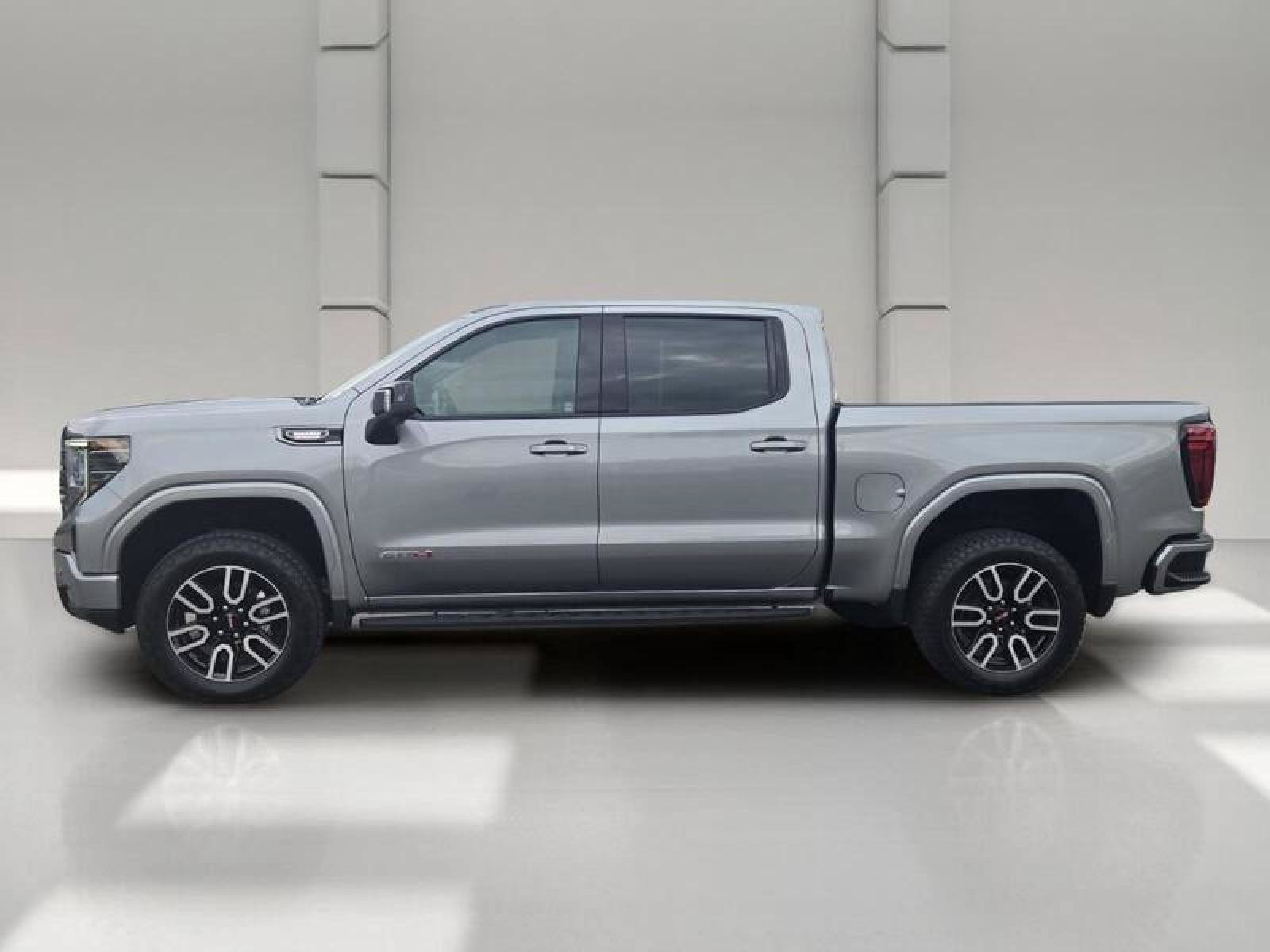 New 2026 GMC Sierra 1500 AT4 w/ AT4 Premium Package AWD/4WD image 4