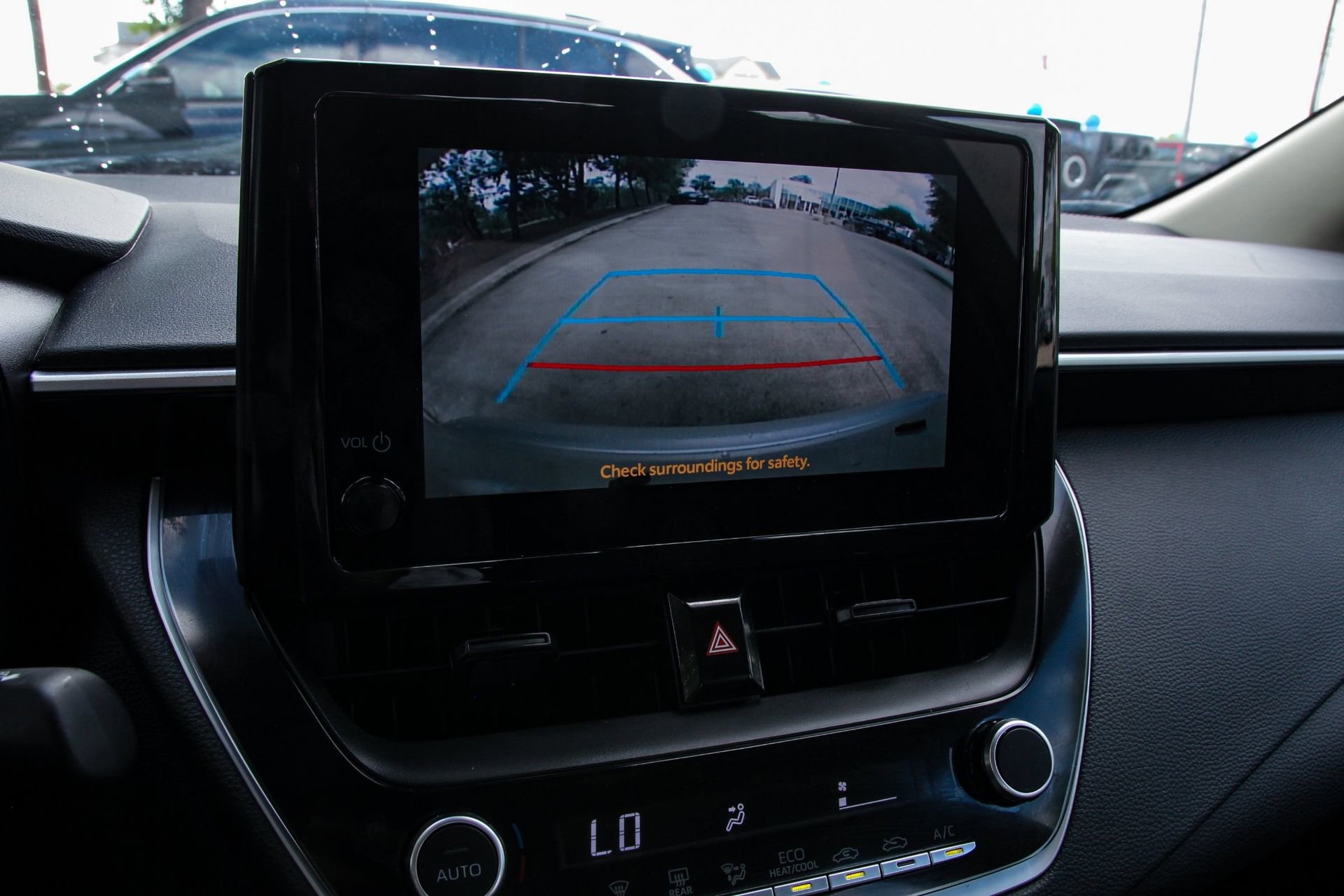 Used 2024 Toyota Corolla LE FWD image 21