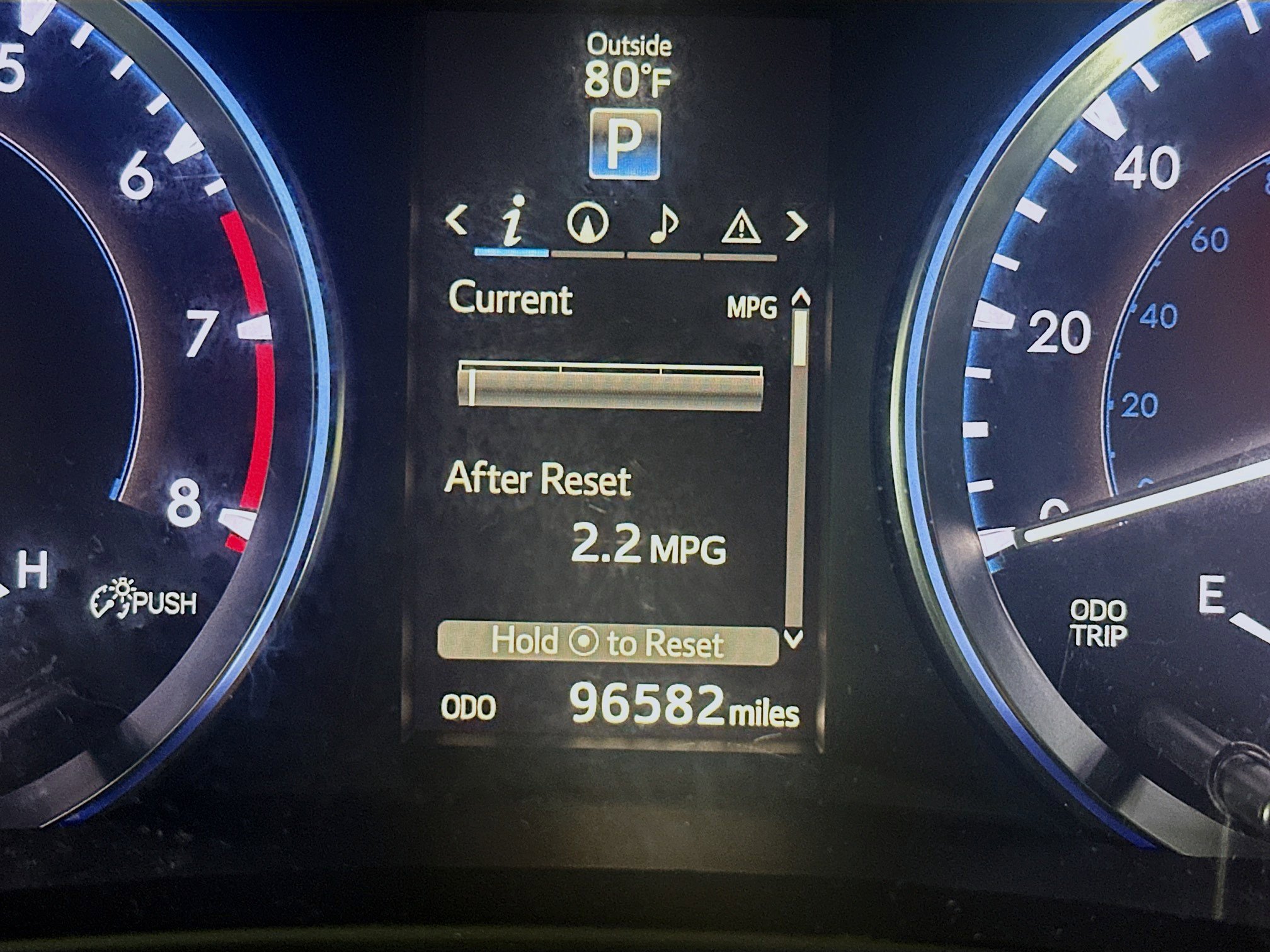 Used 2015 Toyota Highlander XLE image 18