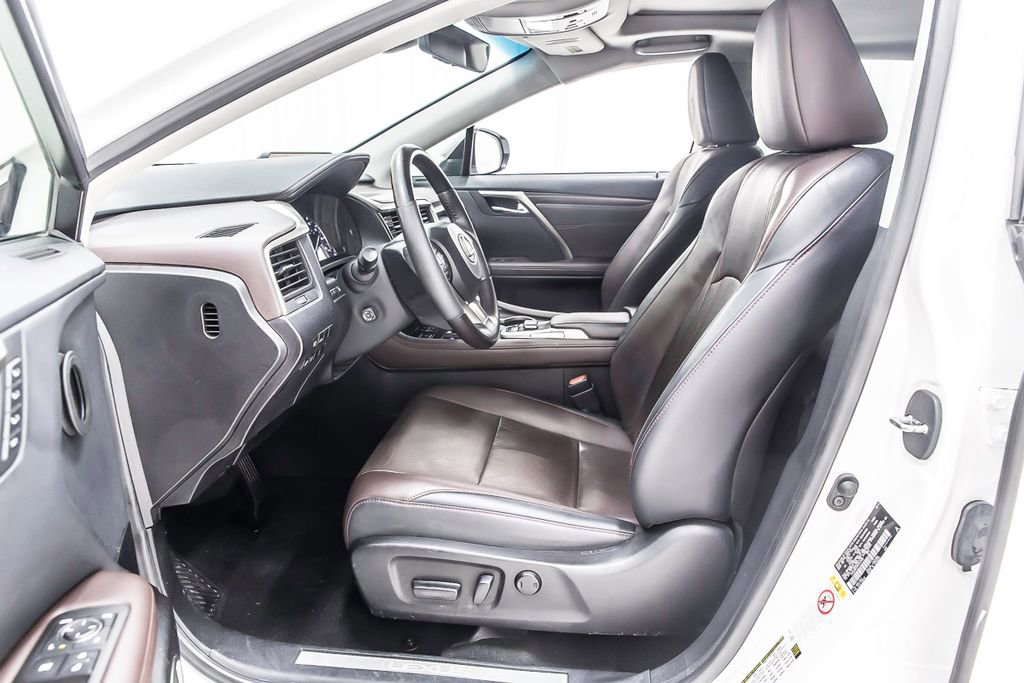 Used 2019 Lexus RX 350 FWD w/ Navigation Package image 27