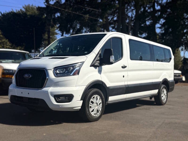 Used 2023 Ford Transit 350 XLT RWD image 2
