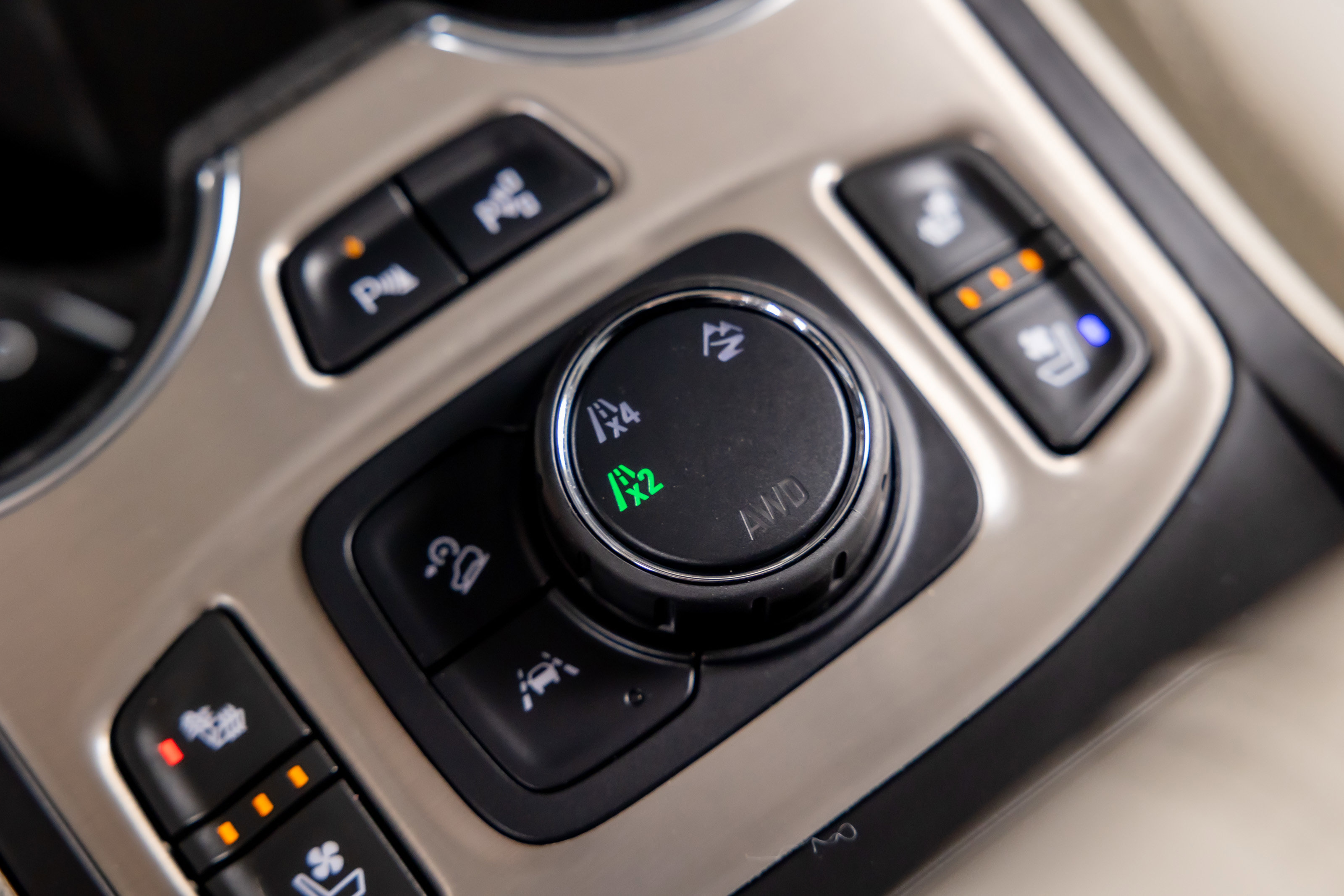 Used 2024 GMC Terrain Denali w/ Denali Premium Package AWD/4WD image 31