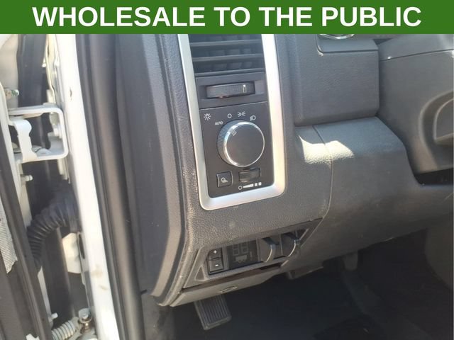 Used 2011 RAM 2500 SLT w/ Cold Weather Group AWD/4WD image 17