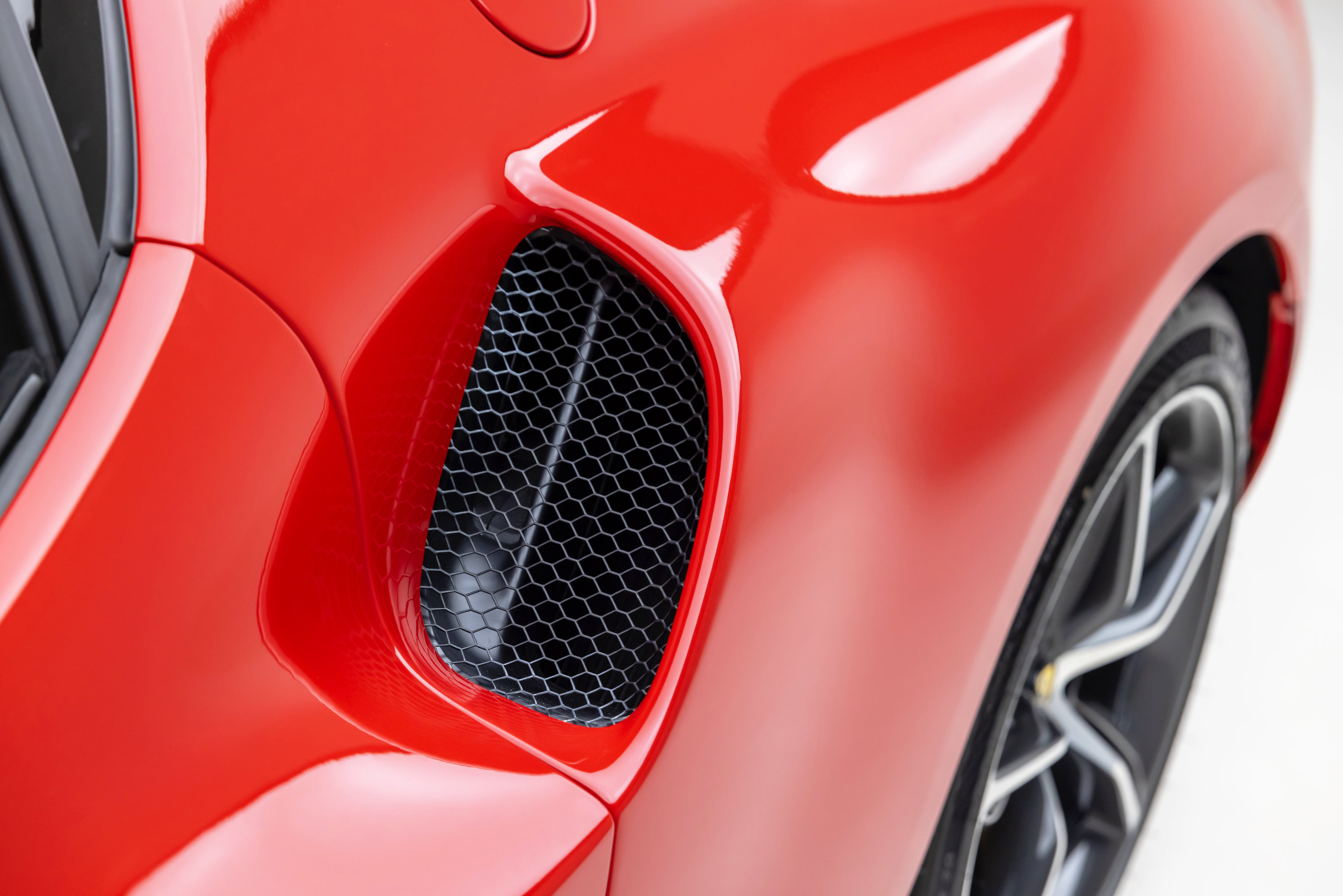 Certified 2025 Ferrari 296 GTB image 34