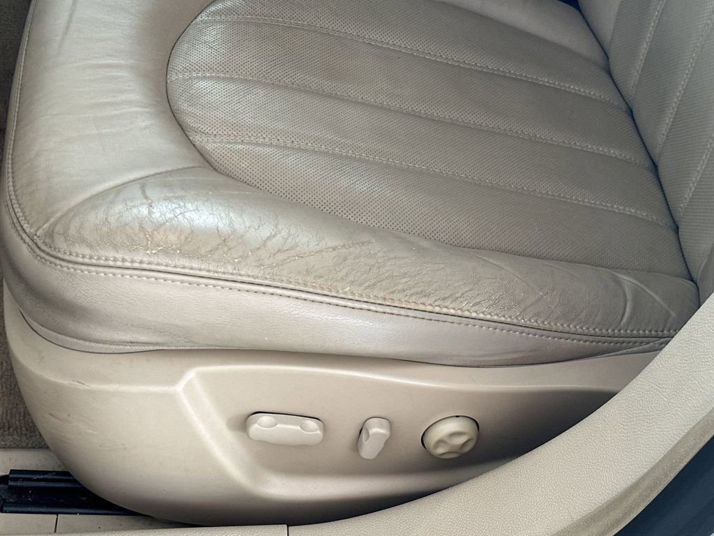 Used 2007 Buick Lucerne CXL w/ Luxury Package FWD image 15