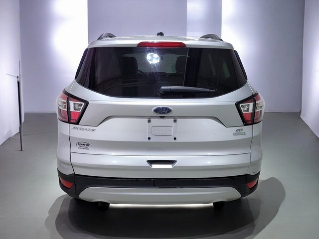 Used 2018 Ford Escape SE w/ Ford Safe & Smart Package image 19